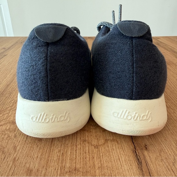 Allbirds Men's Wool Runners - Navy / Cream - Size 9 - Picture 4 of 9